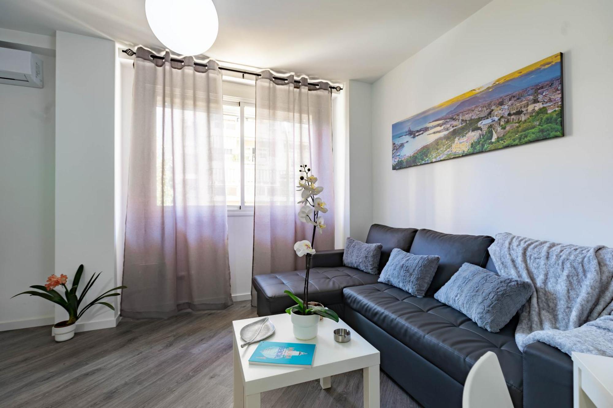 Apartamento Carvajal Malaga Ngoại thất bức ảnh